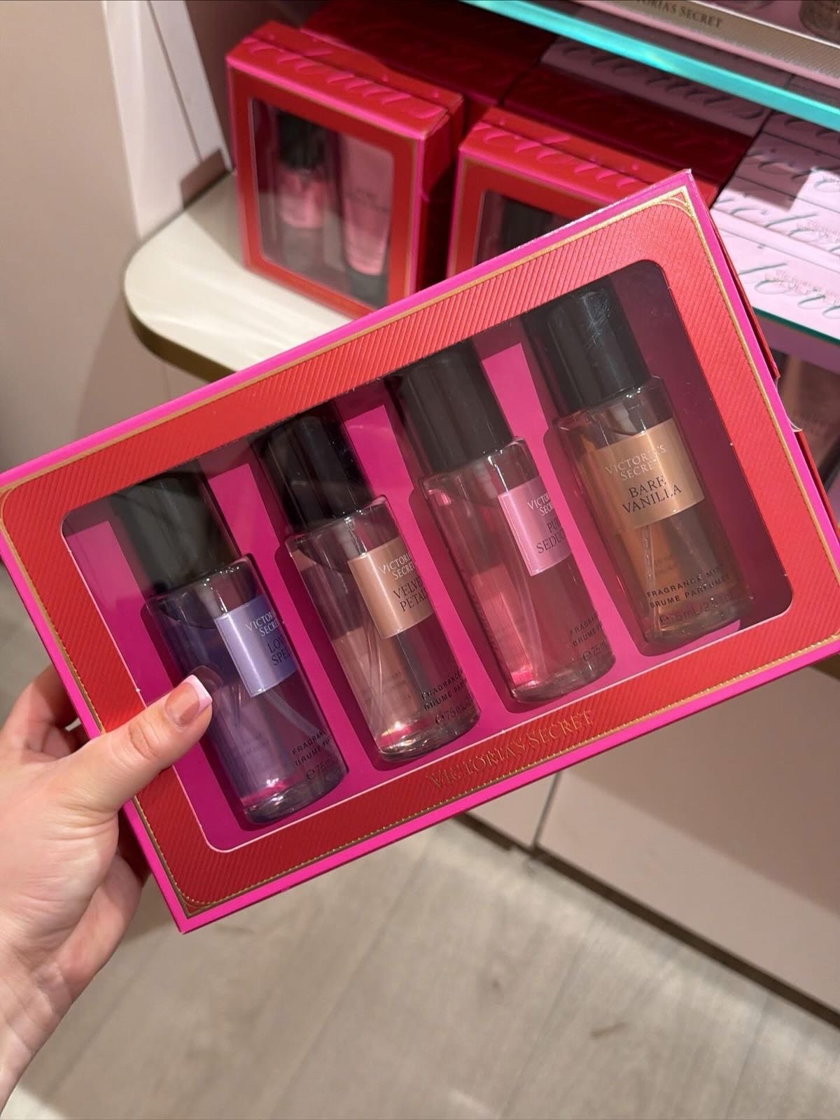 KIT 4P VICTORIA SECRET CLASIC